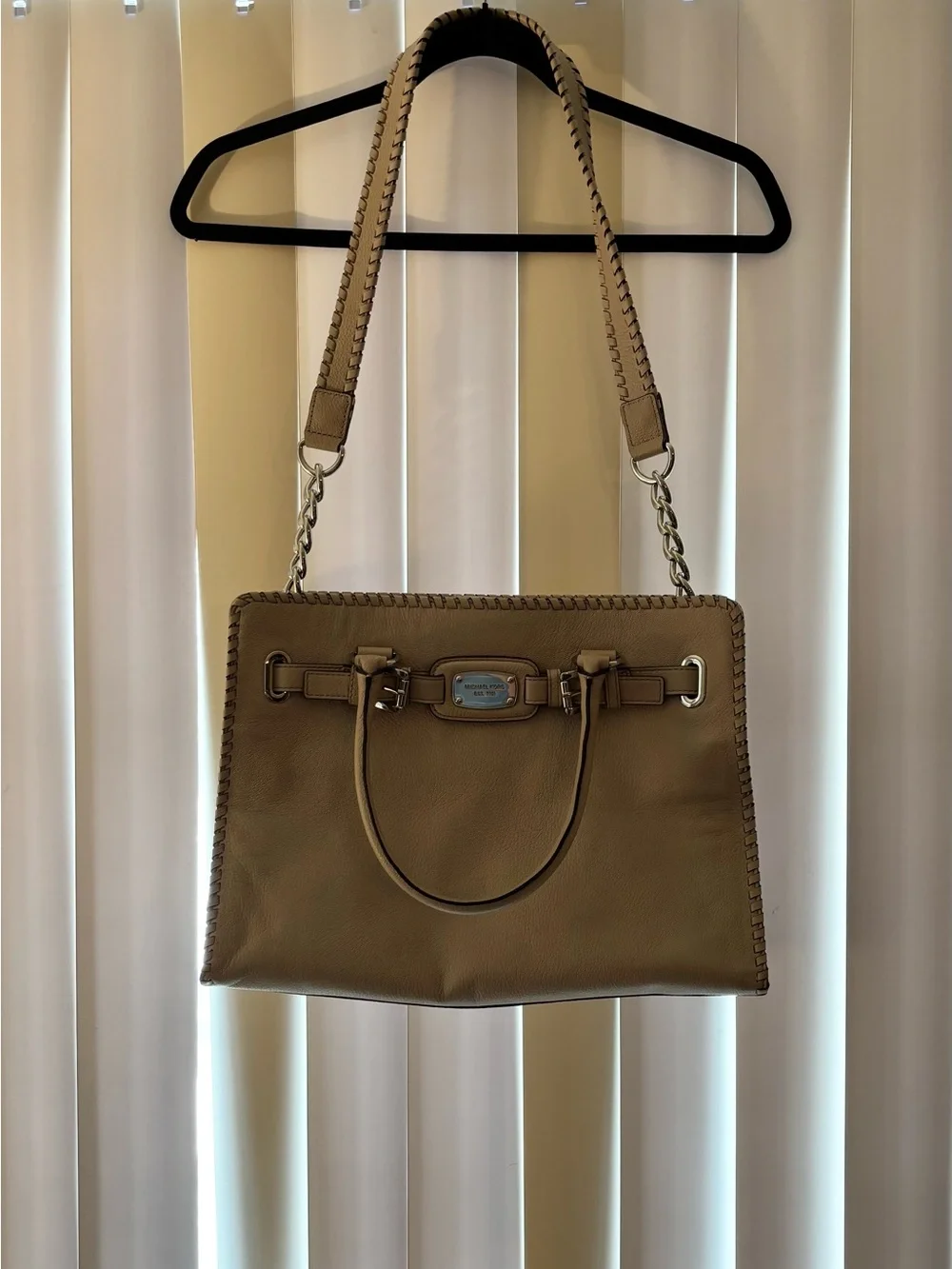 Michael Kors Whipped Hamilton Large EW Tote Color Cement